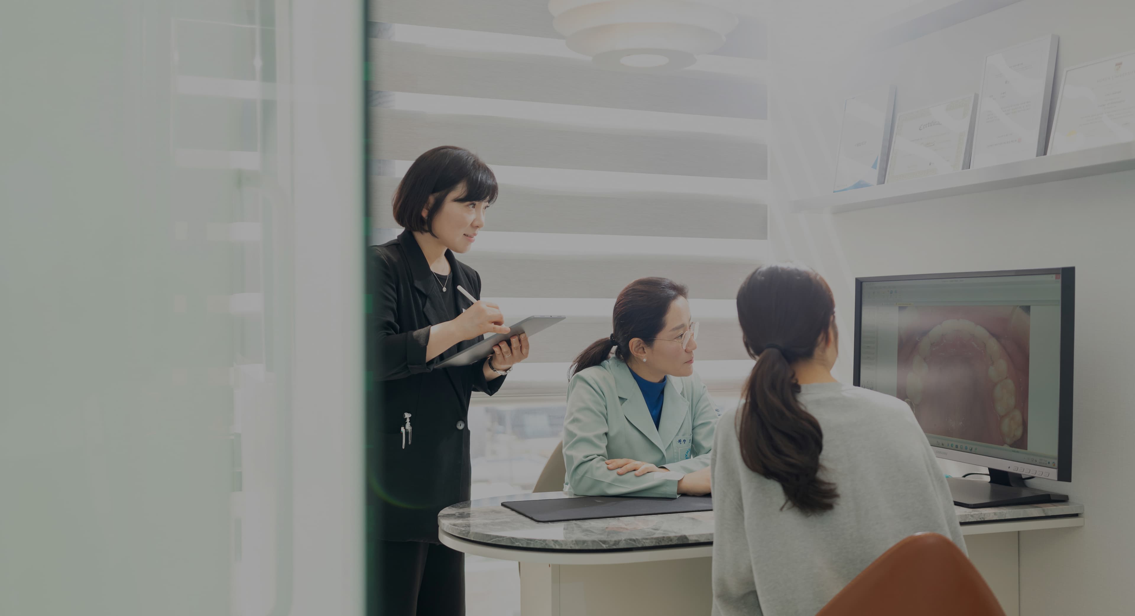 Digital dentistry system at Seoul Top Dental Hospital