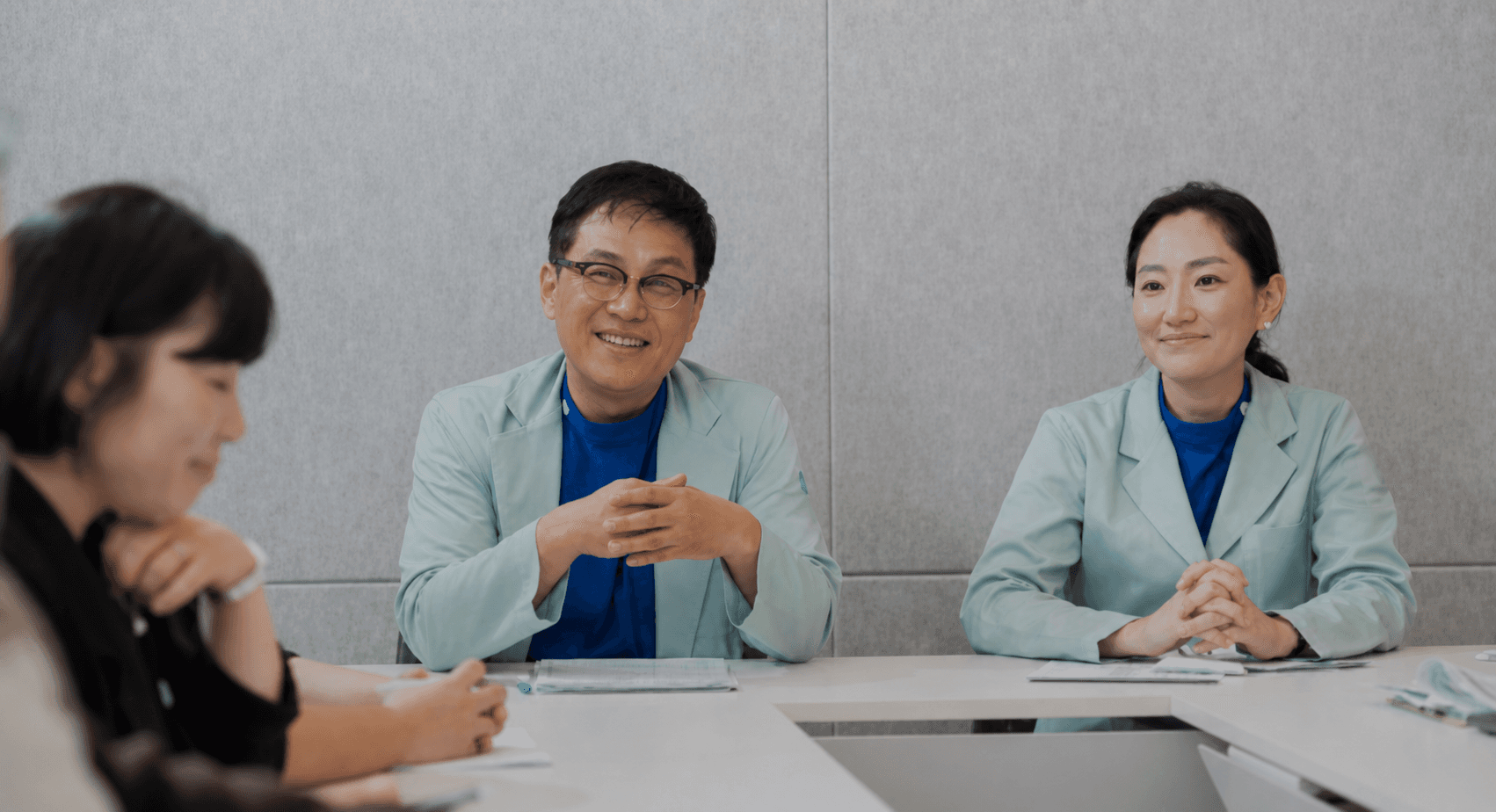 Collaborative consultation by Seoul Top Dental Hospital doctors